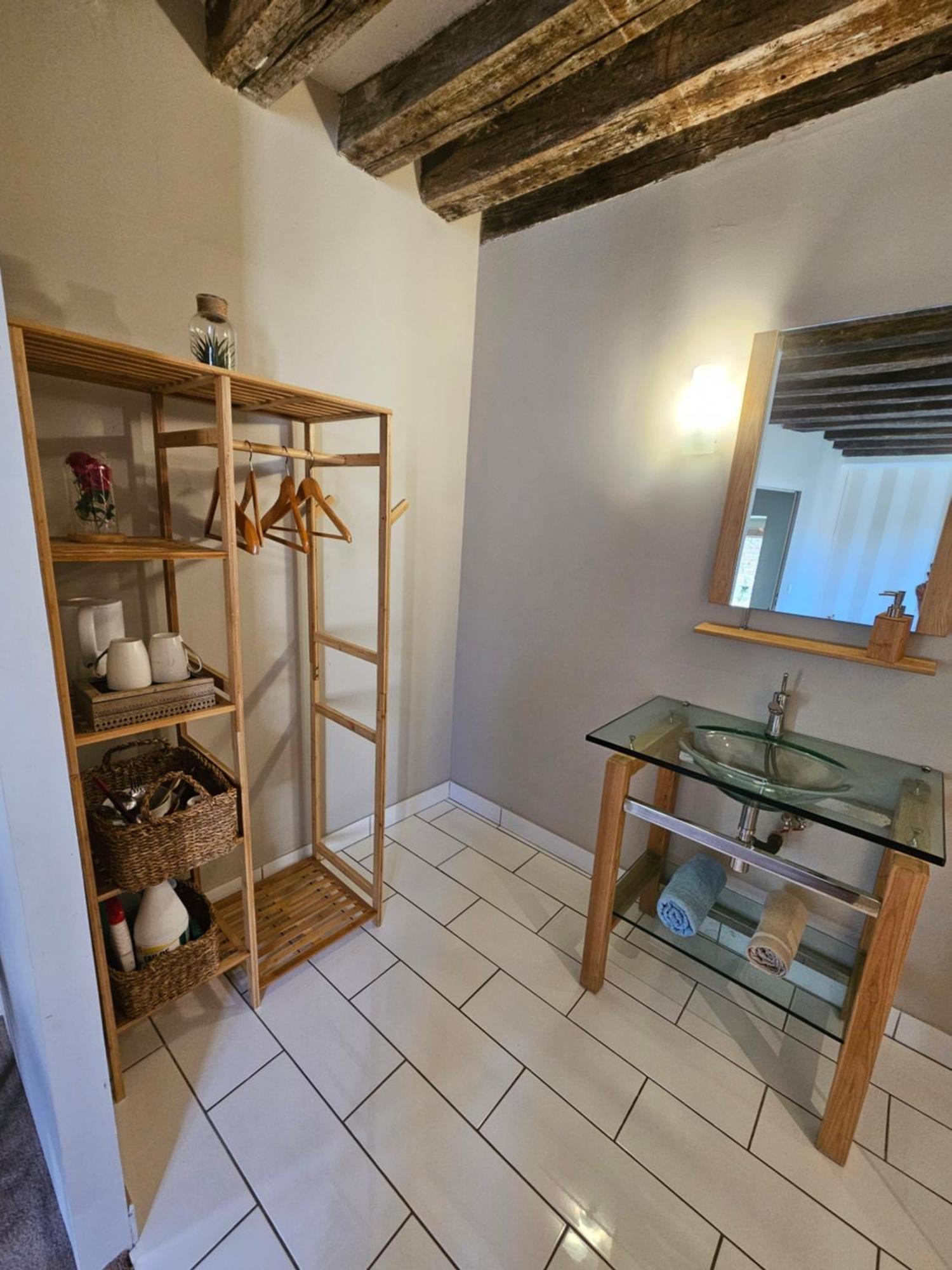 Hotel Chambre Avec Salle De Bain Donzy Zewnętrze zdjęcie